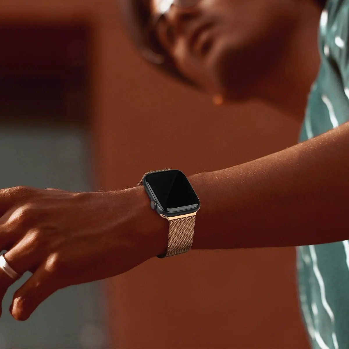 สำหรับ Apple นาฬิกา Band 7 49  - Milanese Loop Magnetic บทวิจารณ์และราคา